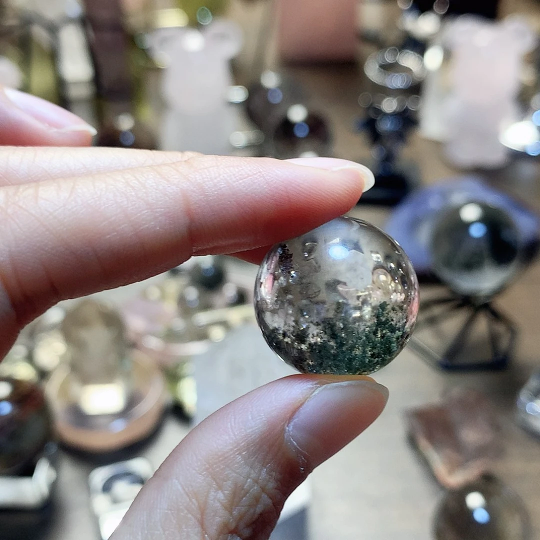 水晶摆件未镶嵌水晶o****4