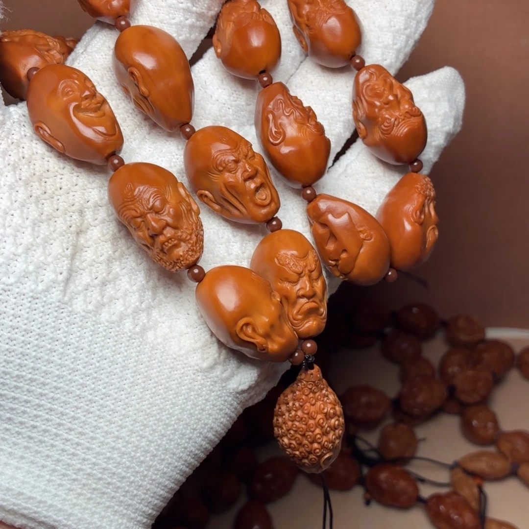 橄榄核手串写实单面十八罗汉