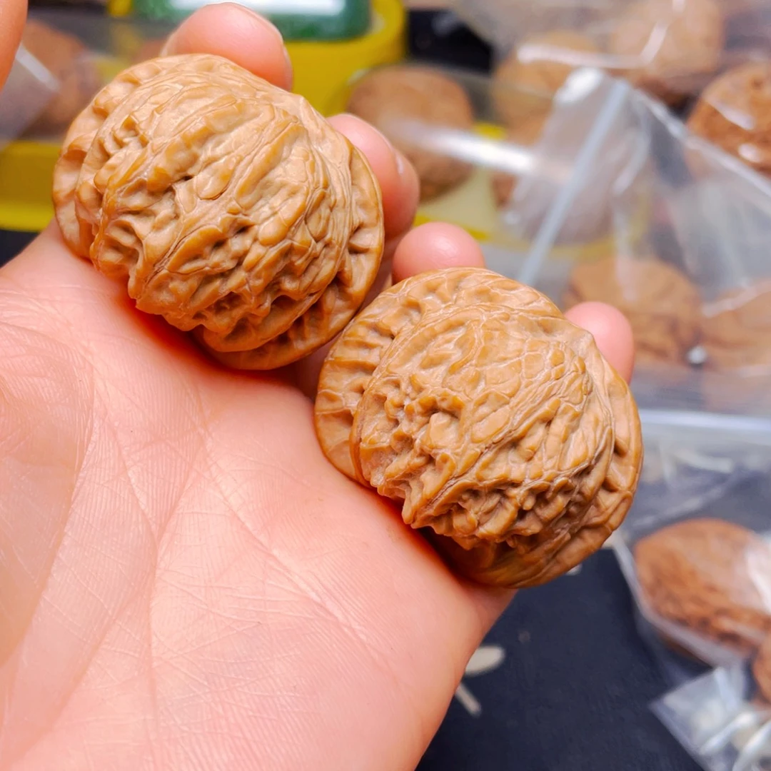 吊坠文玩核桃战鼓一对