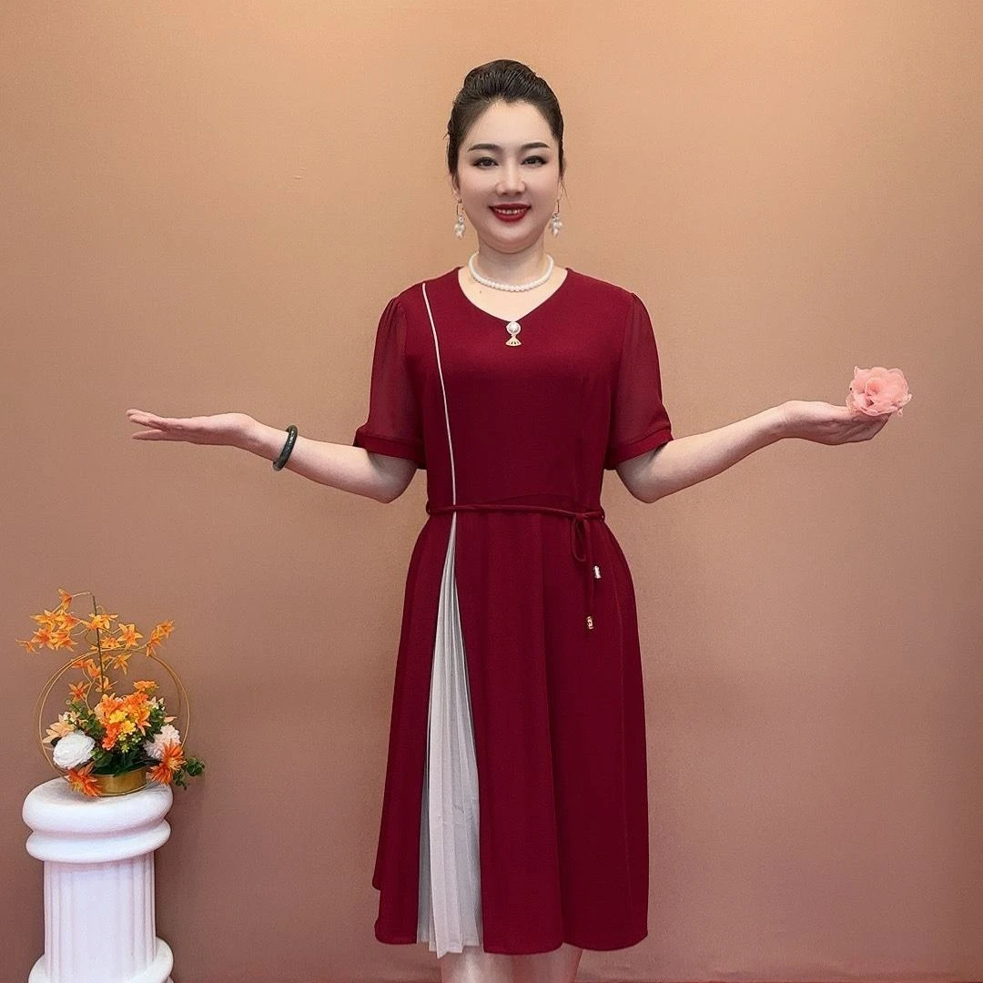 时尚洋气中长款妈妈连衣裙2025夏季新款短袖气质拼接裙子
