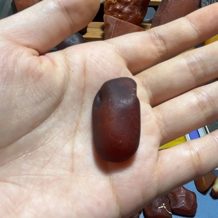 定制琥珀未镶嵌波罗的海琥珀