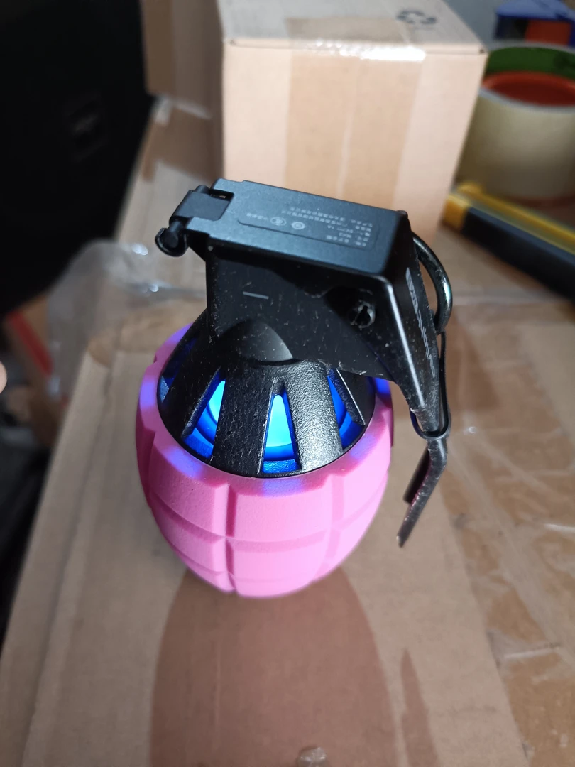 准新品  爱浪MK2户外蓝牙音箱