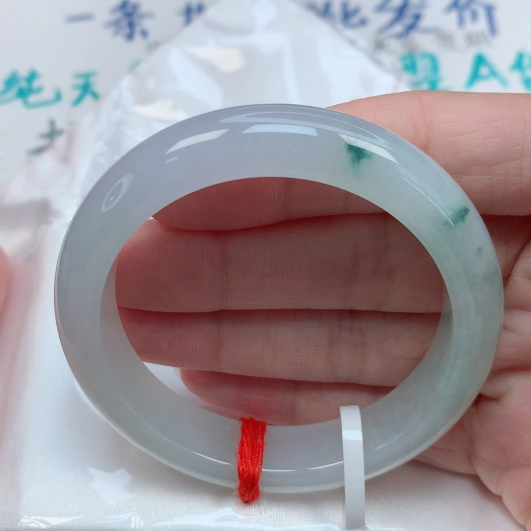 翡翠手镯未镶嵌51.5圈 冰飘绿花 冰冰润润