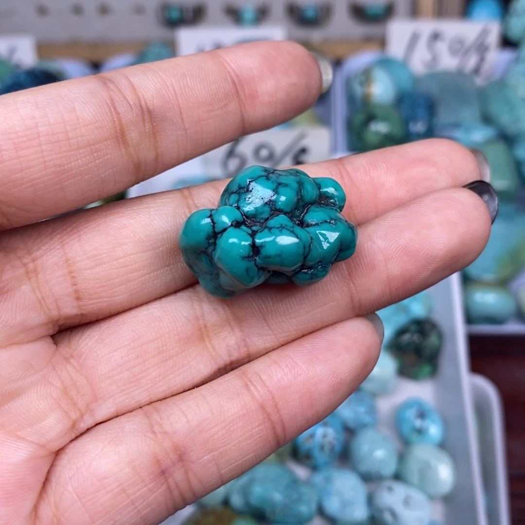 绿松石未镶嵌挂件