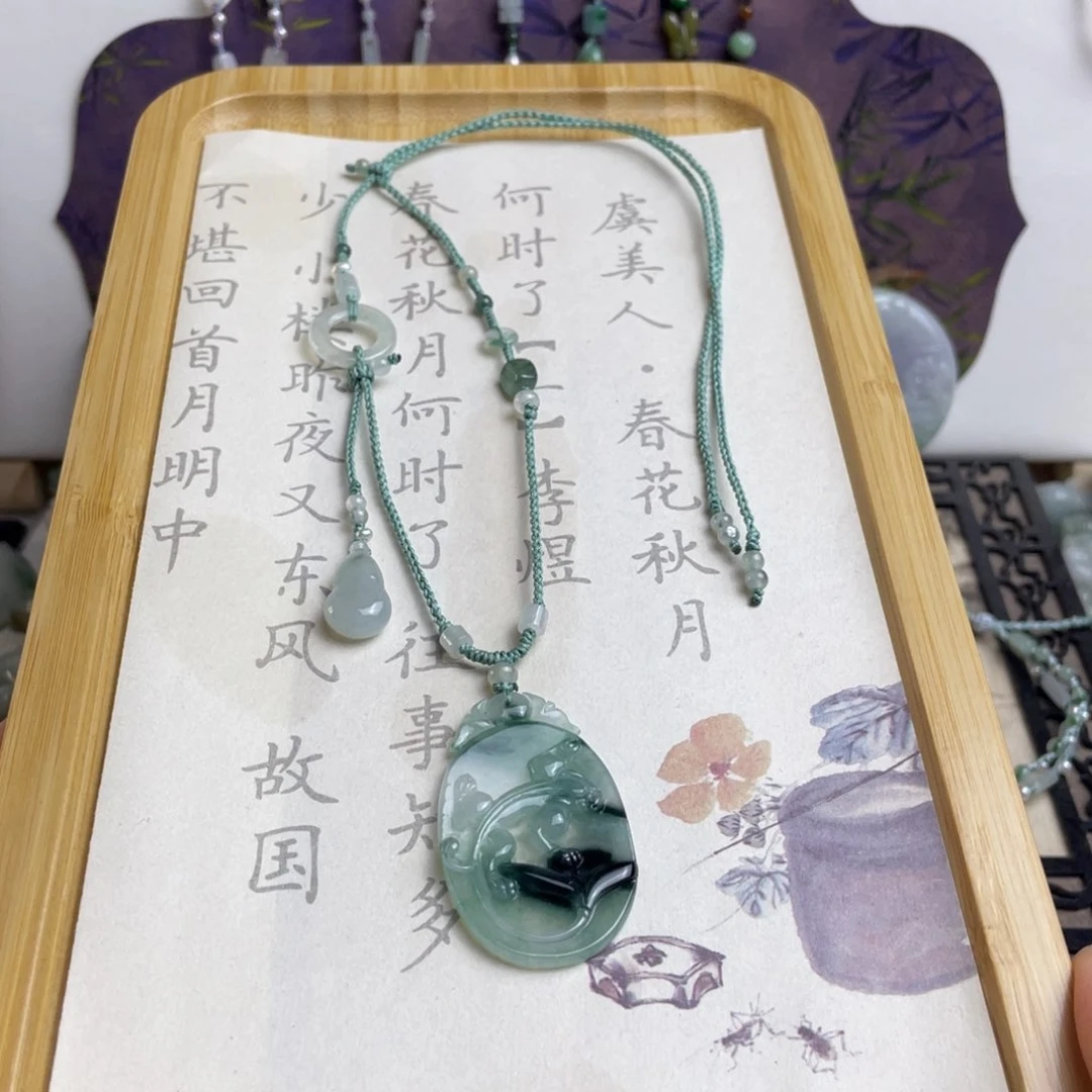翡翠挂件未镶嵌设计款项链