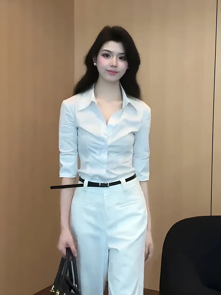 设计感收腰条纹五分袖衬衫女2025夏季新款气质修身显瘦钢结构衬衣