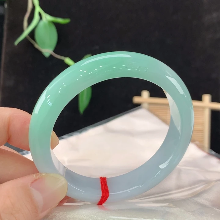 翡翠手镯未镶嵌111/5834