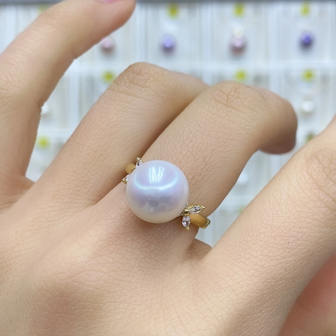 吊坠(赠链)未镶嵌海水珍珠