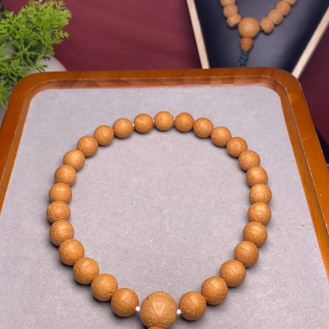 凤眼菩提手串12手持