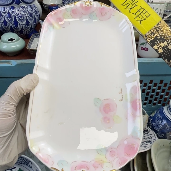 他家瓷器真美…开播了