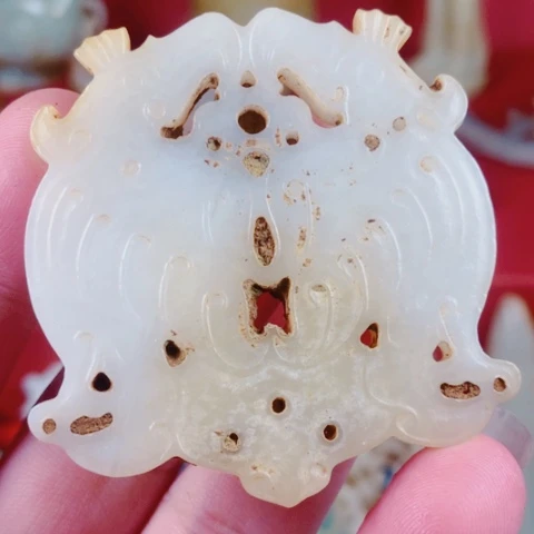 未镶嵌和田玉（糖玉）挂件