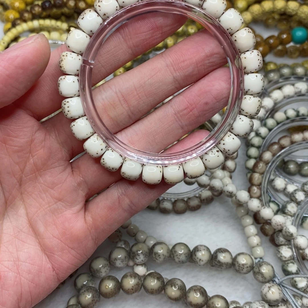 星月菩提吊坠吴*明999999999999