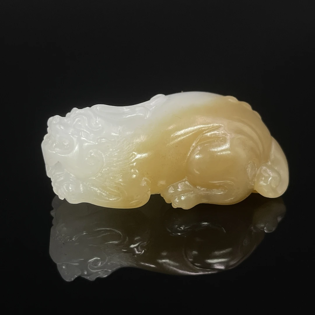 0103GY8640和田玉挂件