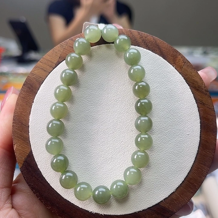 多****和田玉未镶嵌手链A77