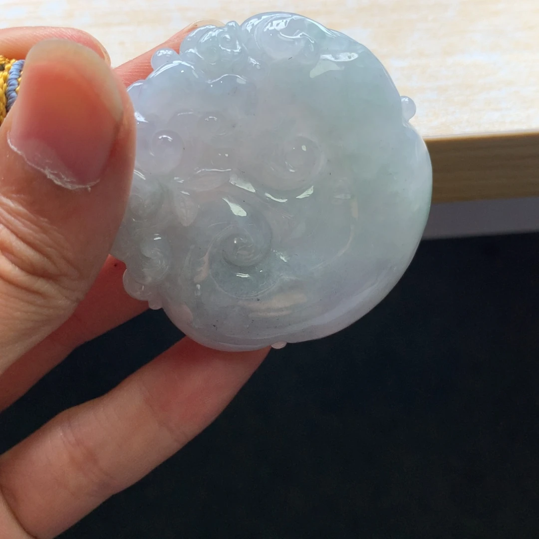 翡翠未镶嵌颈饰吊坠