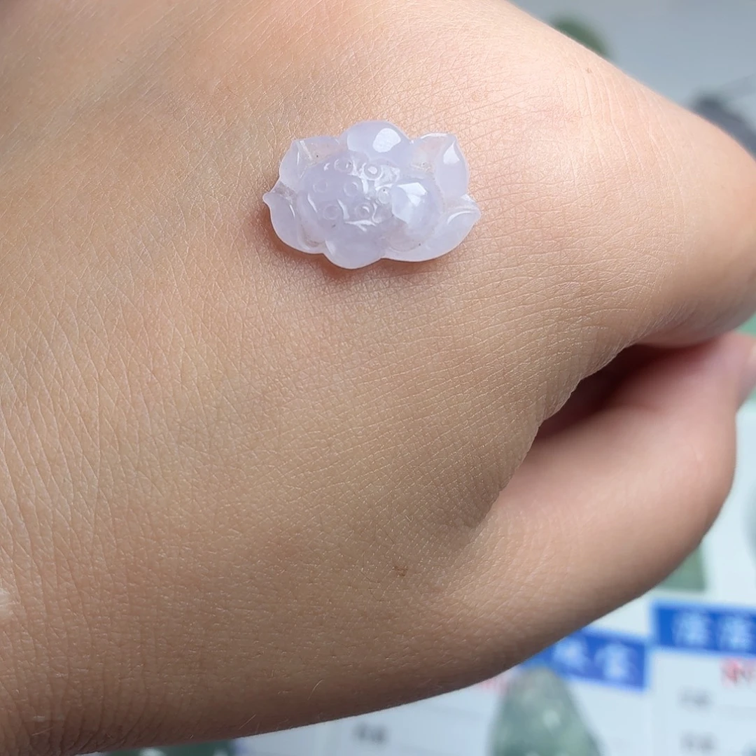 颈饰未镶嵌翡翠冰紫莲花