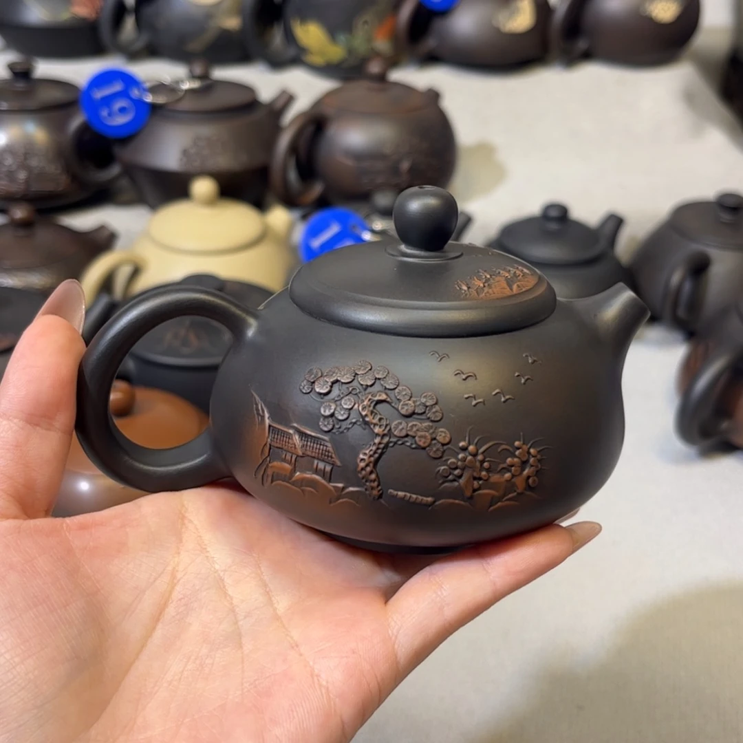【闪购商品】用****1红泥 堆雕山水 容量 180c c