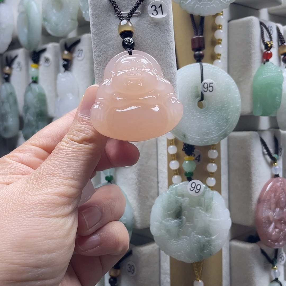 石英质玉未镶嵌颈饰