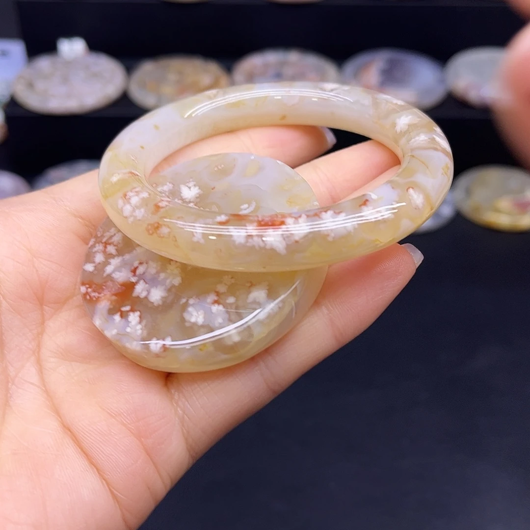 玛瑙/玉髓未镶嵌手镯56