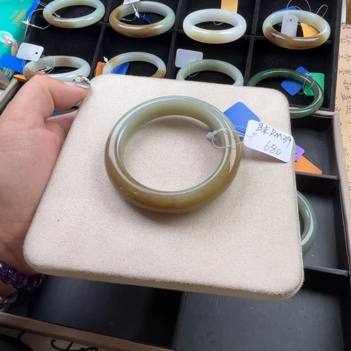 未镶嵌手镯和田玉玲珑美镯57