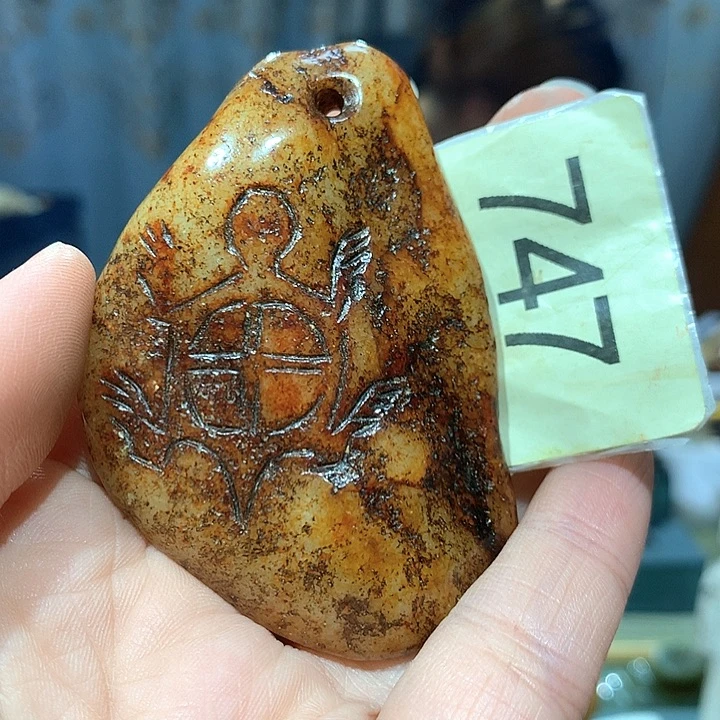 和田玉未镶嵌戒指