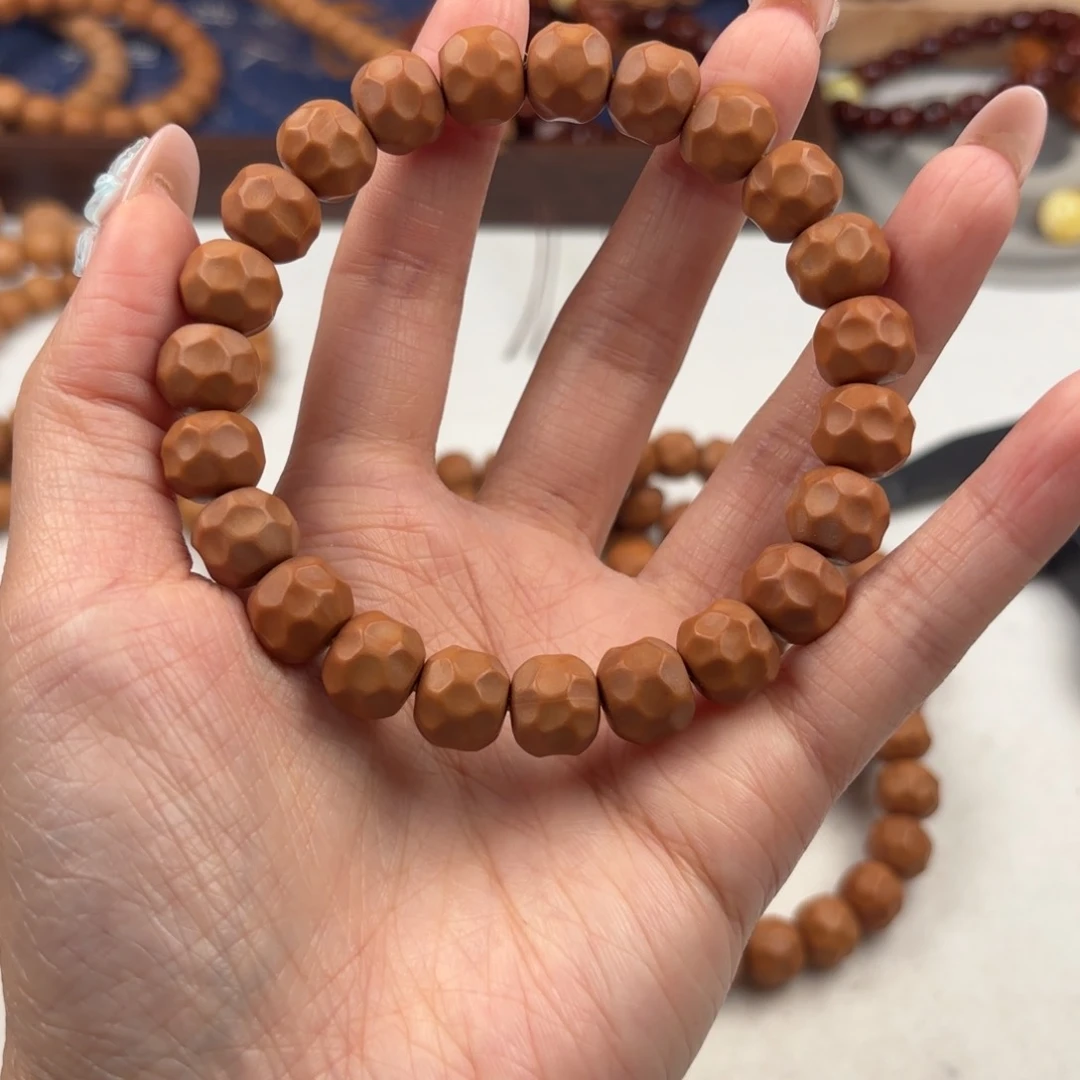 猴头核桃手串无暇泛油点龙岩黑金无相11+