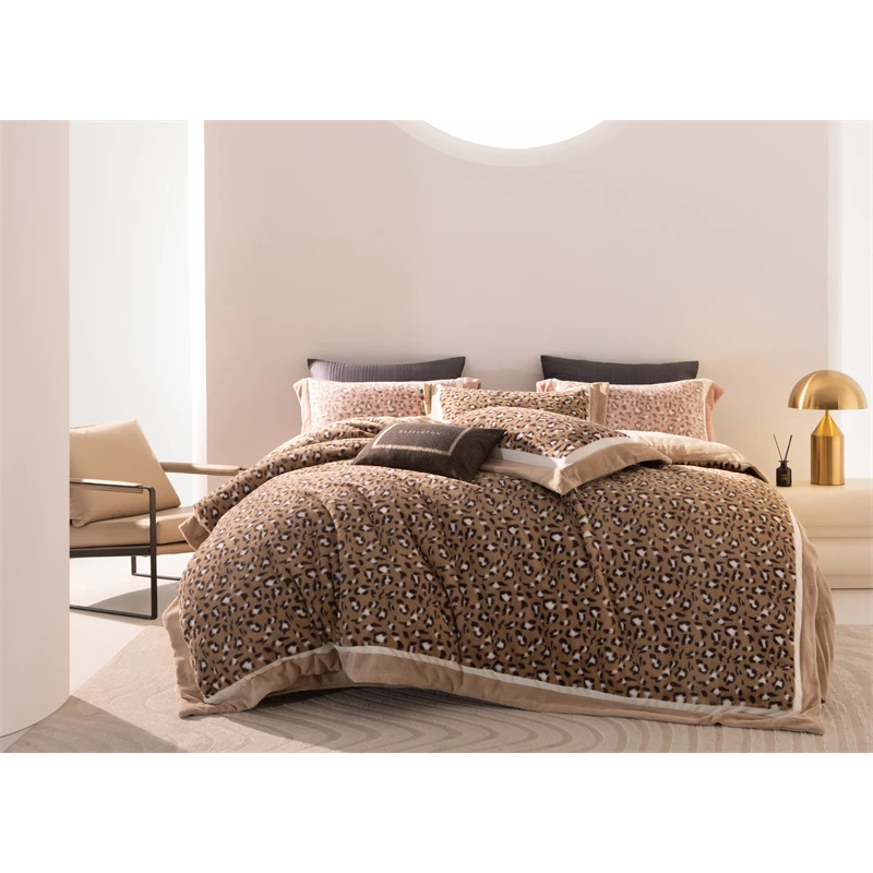 【晴美】高克重牛奶绒石墨烯自热绒印花四件套-摩登漫野-咖