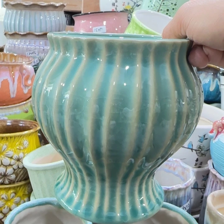 凑9块包邮，有孔，陶瓷花盆