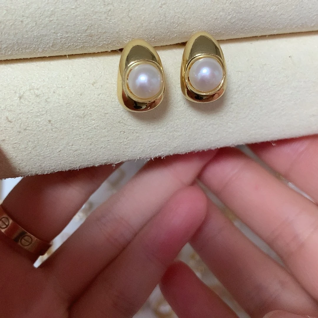 淡水珍珠耳饰合金