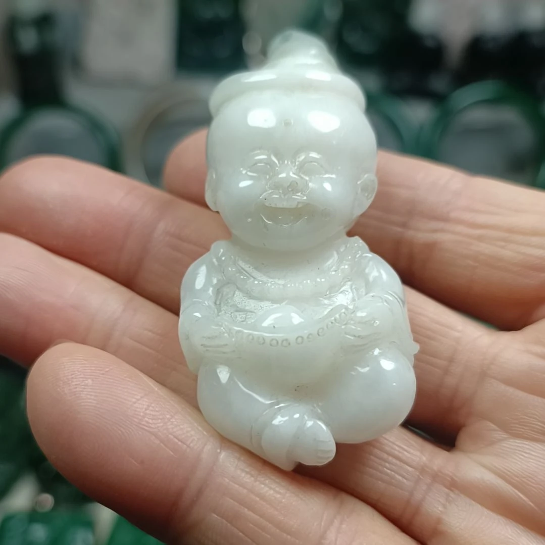 独山玉未镶嵌善财童子