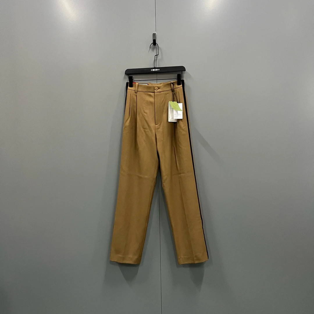 未使用 GUCCI/古驰 j2/中国新年系列 棕色侧边条纹西 38码608402