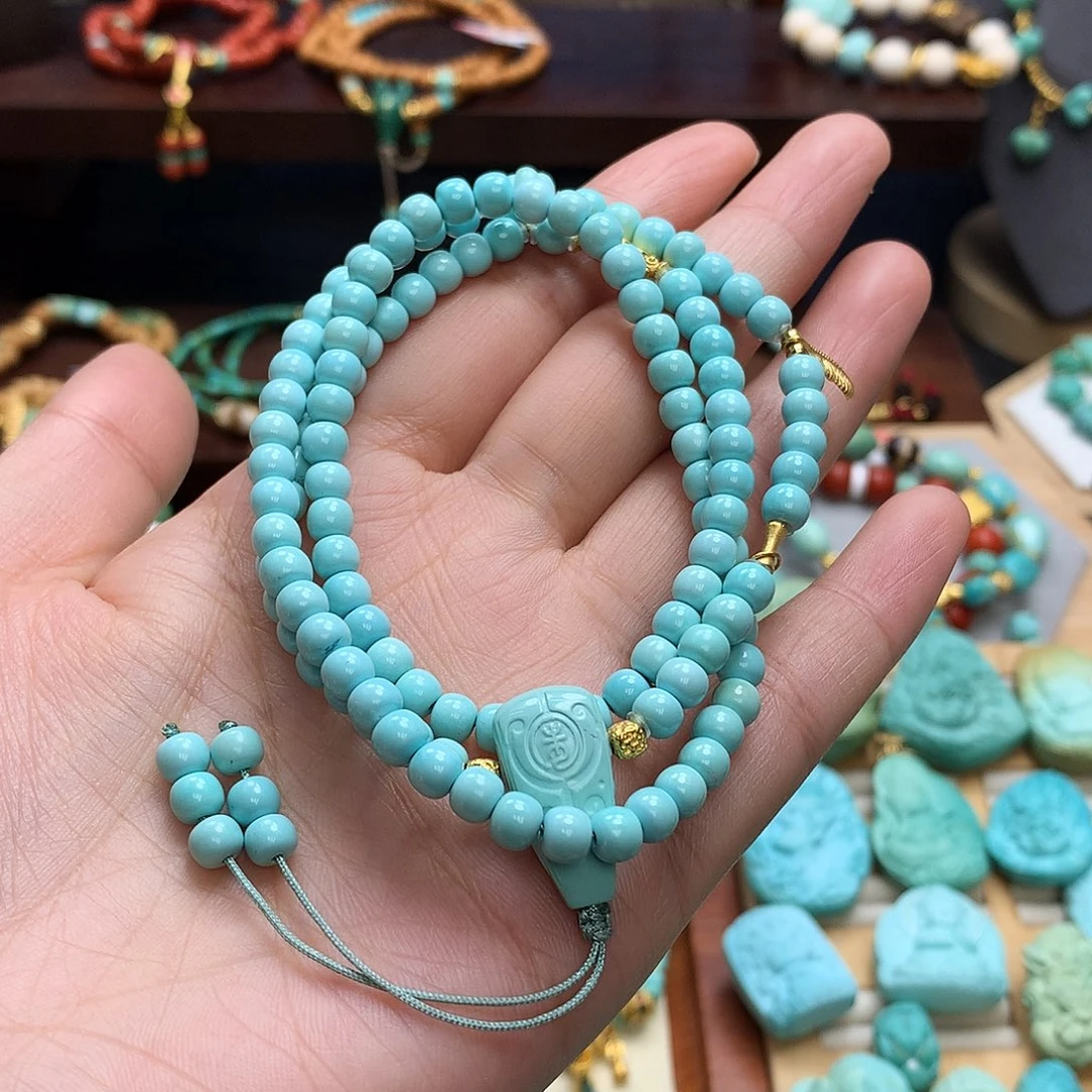 18K金镶嵌绿松石颈饰