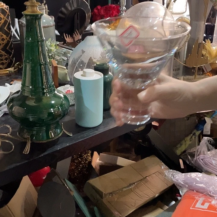 陶瓷花瓶部分微瑕