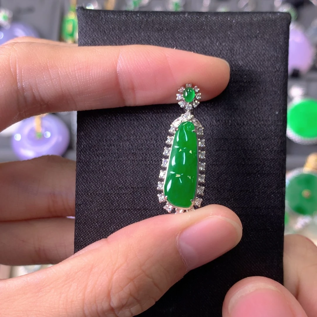 翡翠18K金镶嵌吊坠(不含链)