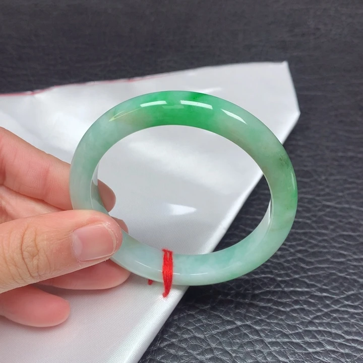 翡翠手镯未镶嵌（46）