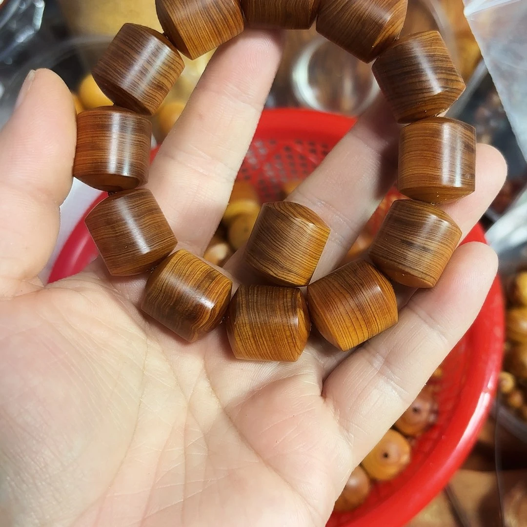 柏木（崖柏）G****k太行崖柏2.0直切