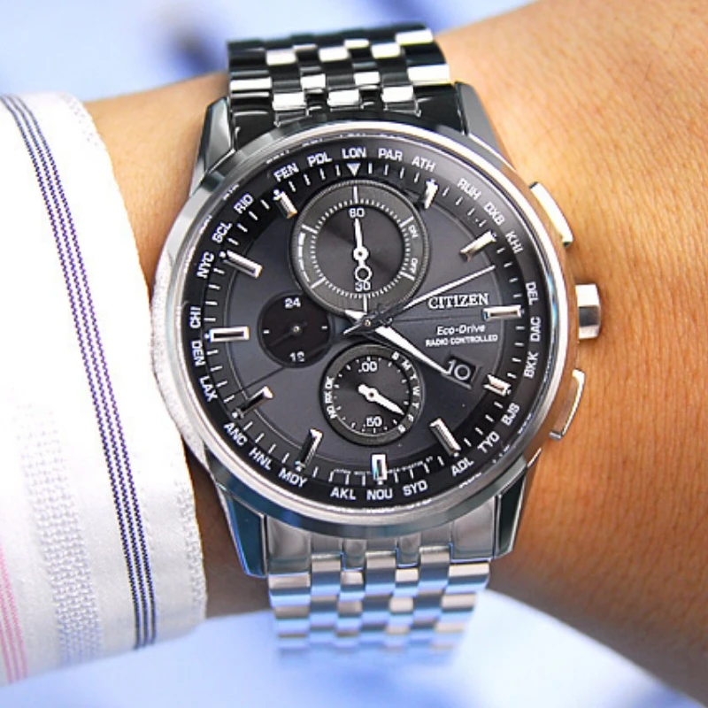 Citizen/西铁城光动能电波表 万年历蓝宝石商务男表AT8110-61E