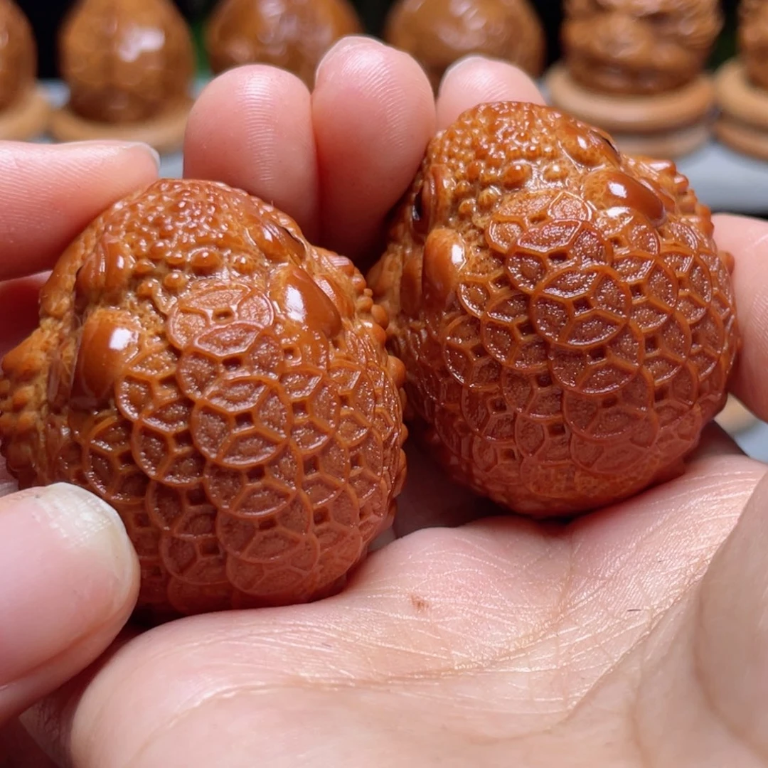 吊坠橄榄核金币金蟾手球3.7