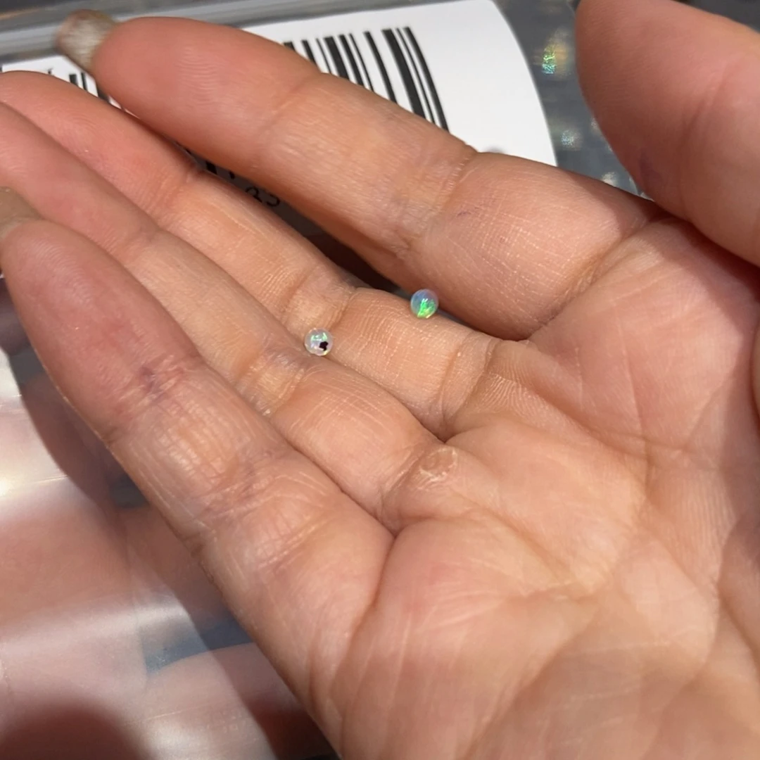 陈***.欧泊银S925镶嵌戒指