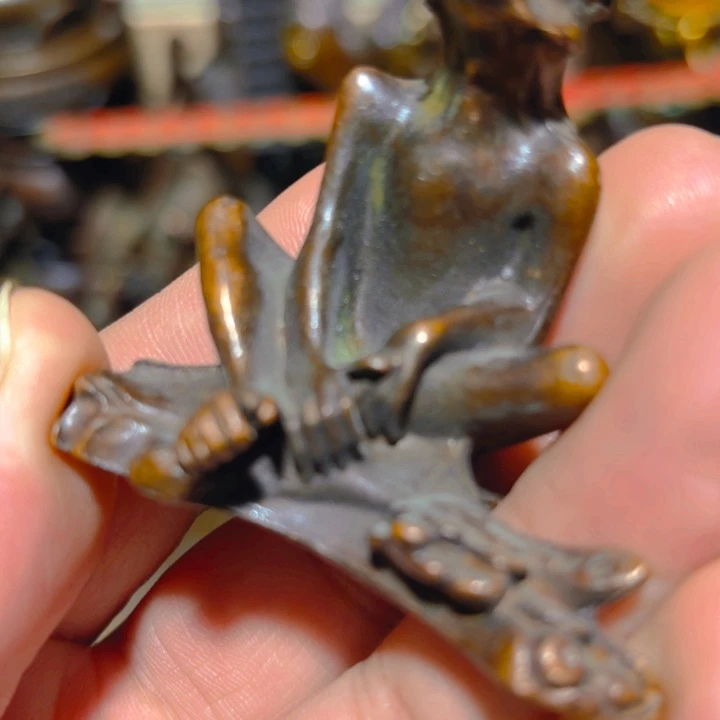 铜的。全清了。一件不留！不磨叽