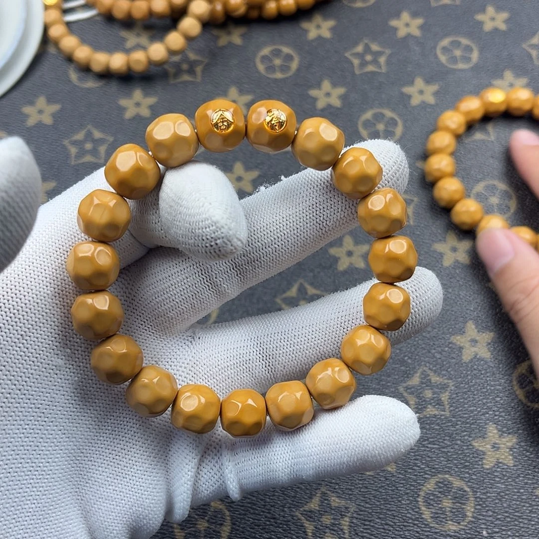 吊坠猴头核桃奶酪全品无暇双标