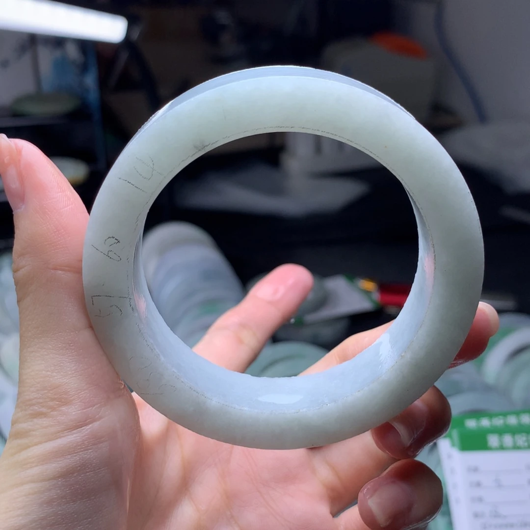 未镶嵌翡翠手镯定制定制翡翠