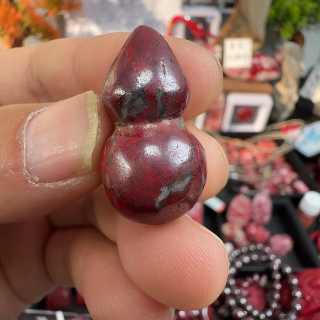 天然辰砂朱砂原矿葫芦吊坠