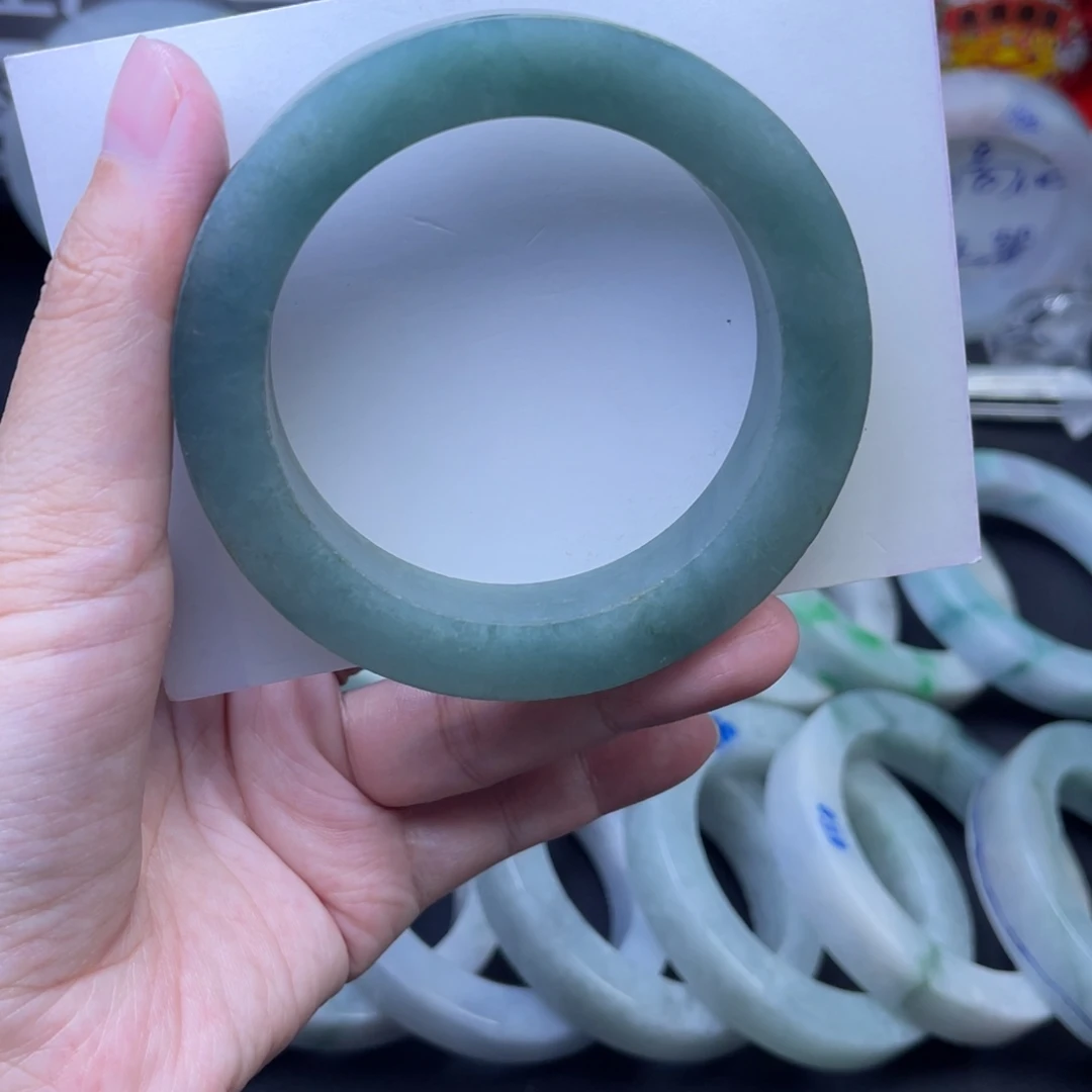 定制翡翠未镶嵌手镯翡翠