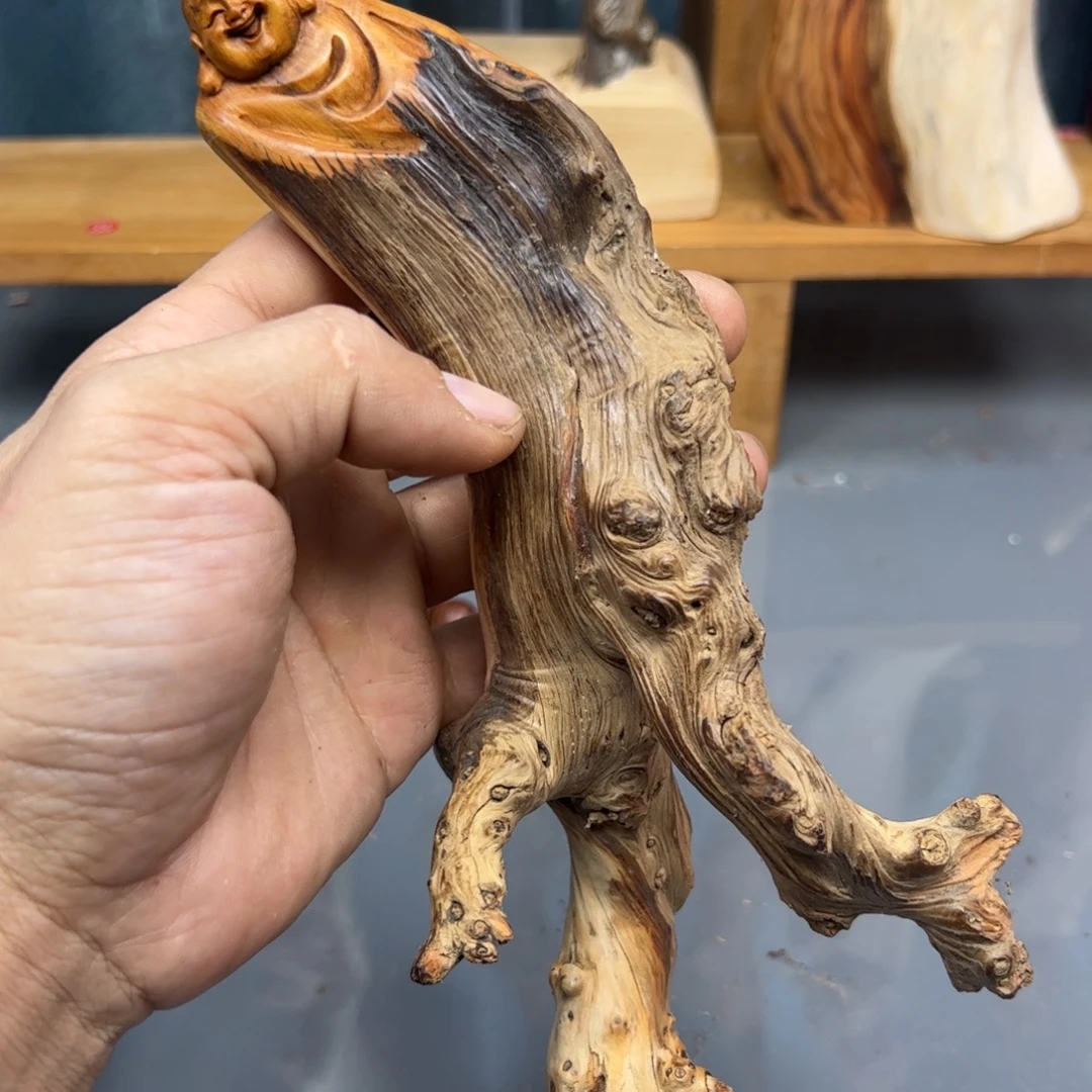 串***哥木崖柏木摆件手把件