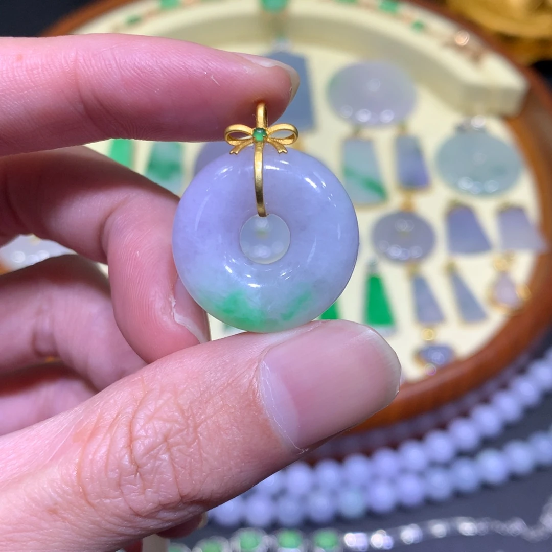 翡翠吊坠(不含链)18K金镶嵌伊*