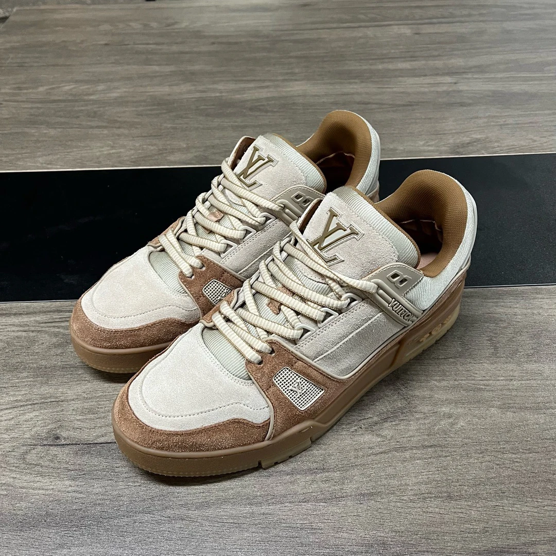 95新 LouisVuitton/路易威登 LV trainer小麦 41.5码 f1805
