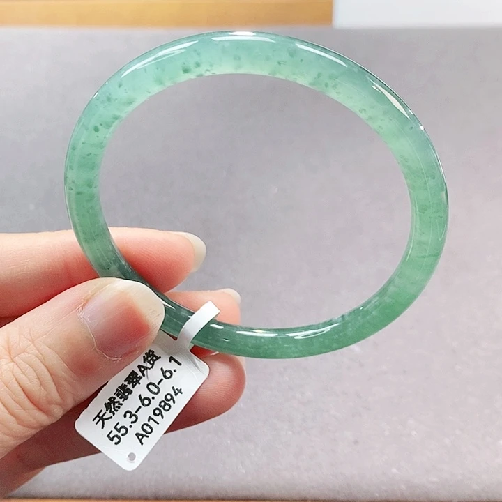 【闪购商品】翡翠手镯（圆镯）未镶嵌
