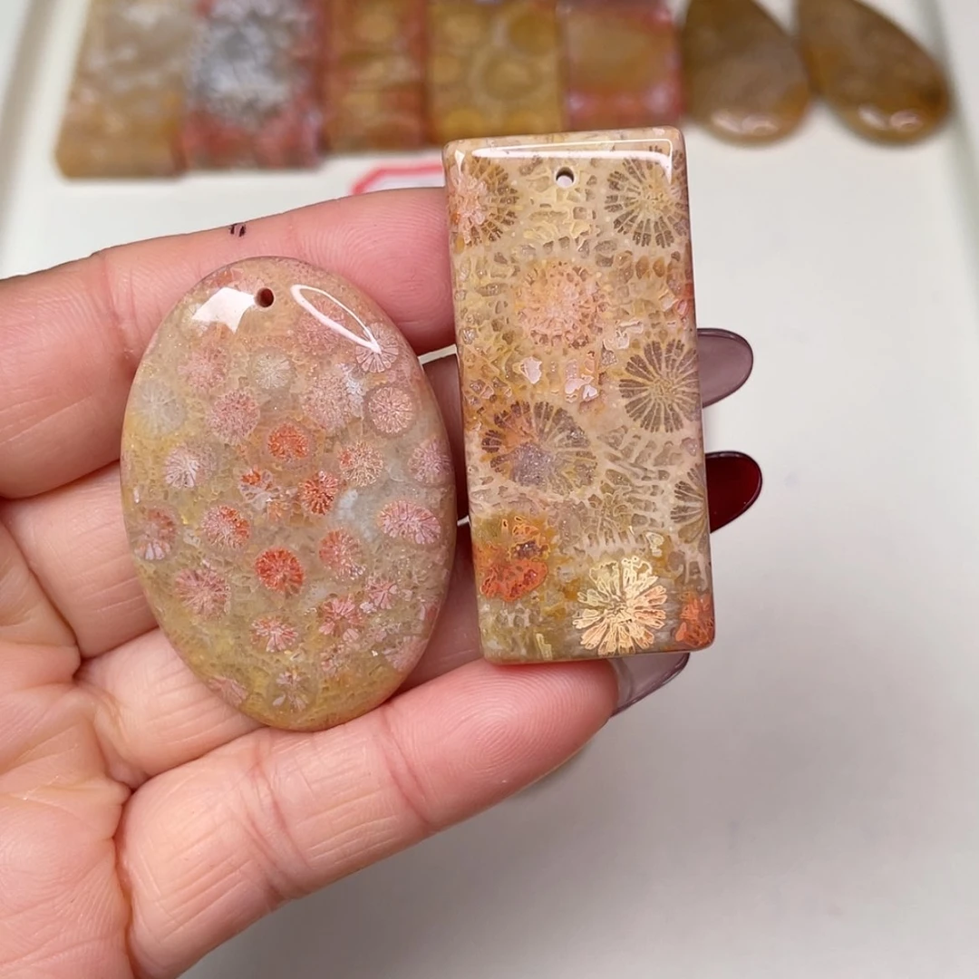 【闪购商品】未镶嵌吊坠(赠链)硅化玉明****8