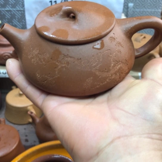 紫砂茶壶将坡泥石瓢240豪升左右